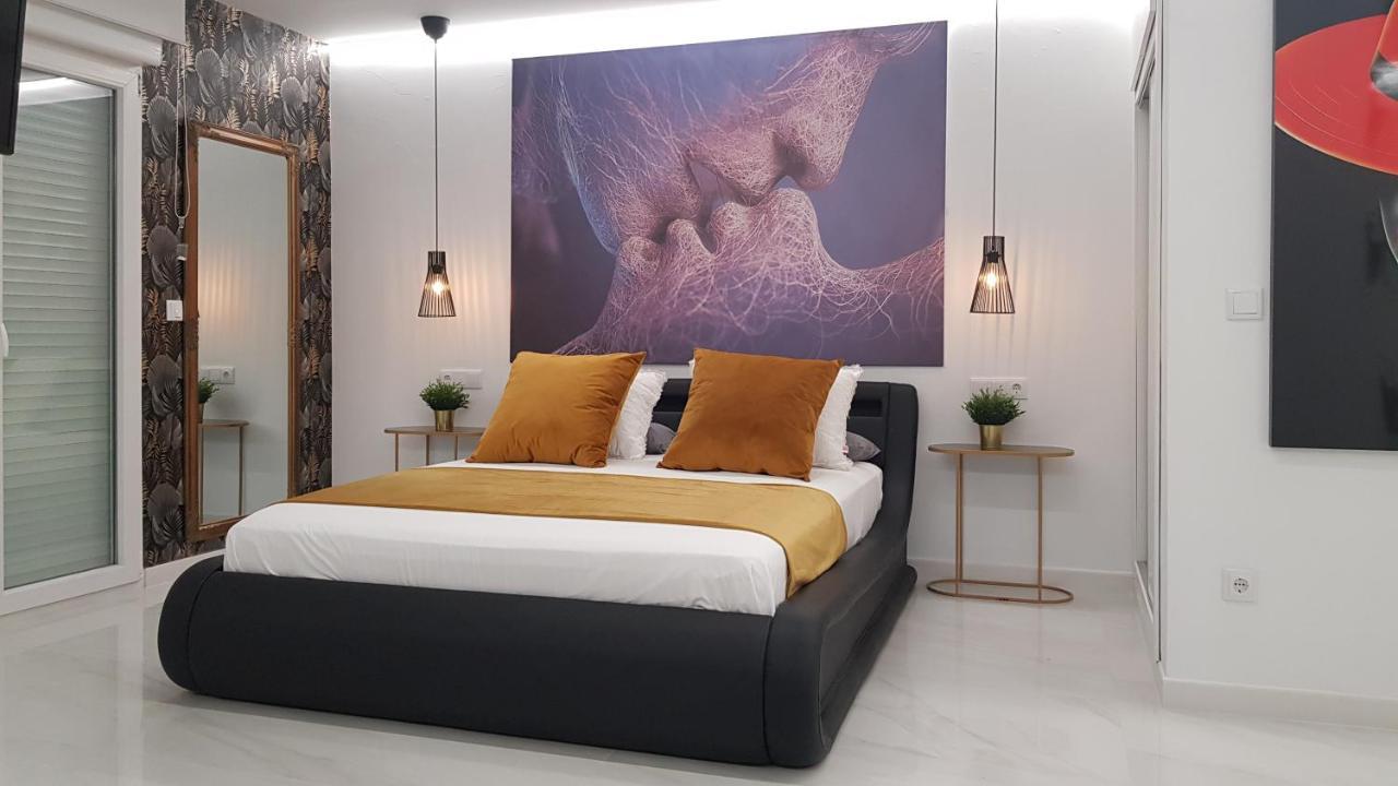 Apartamento Pepi Puerto (Adults Only) Санта Пола Экстерьер фото